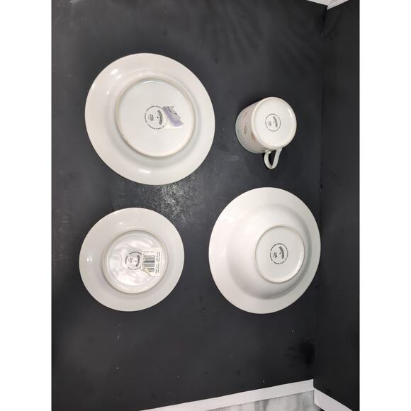 Johnson Brothers Stoneware, 3‎ Pc Place Setting, Paper Leaves Collection, Dinner - Picture 4 of 10